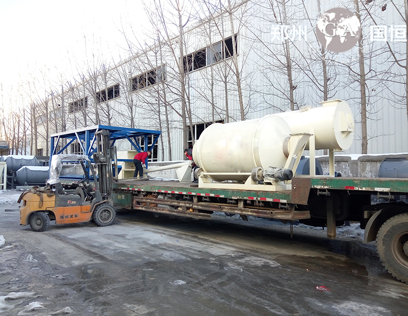 節能型(半自動)保溫砂漿生產線發貨現場